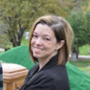 Meet your Posher, Lora